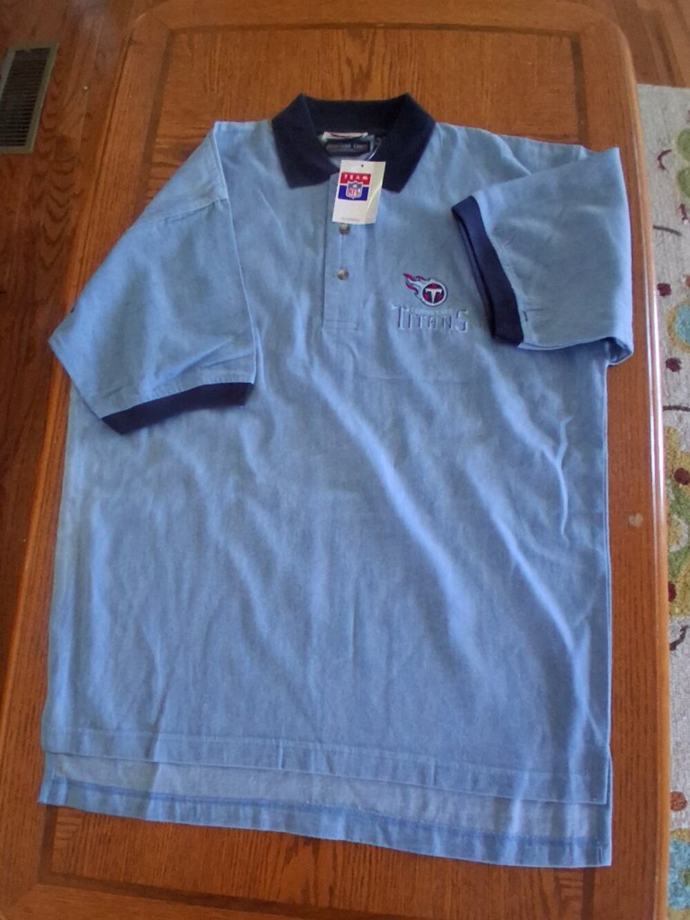 NWT MEN's VINTAGE TITANS NFL Denim Short Sleeve Collared Shirt Size LARGE